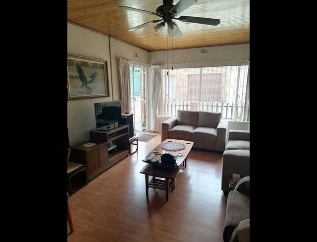 3 BEDROOM APARTMENT FOR SALE IN BOKSBURG SOUTH